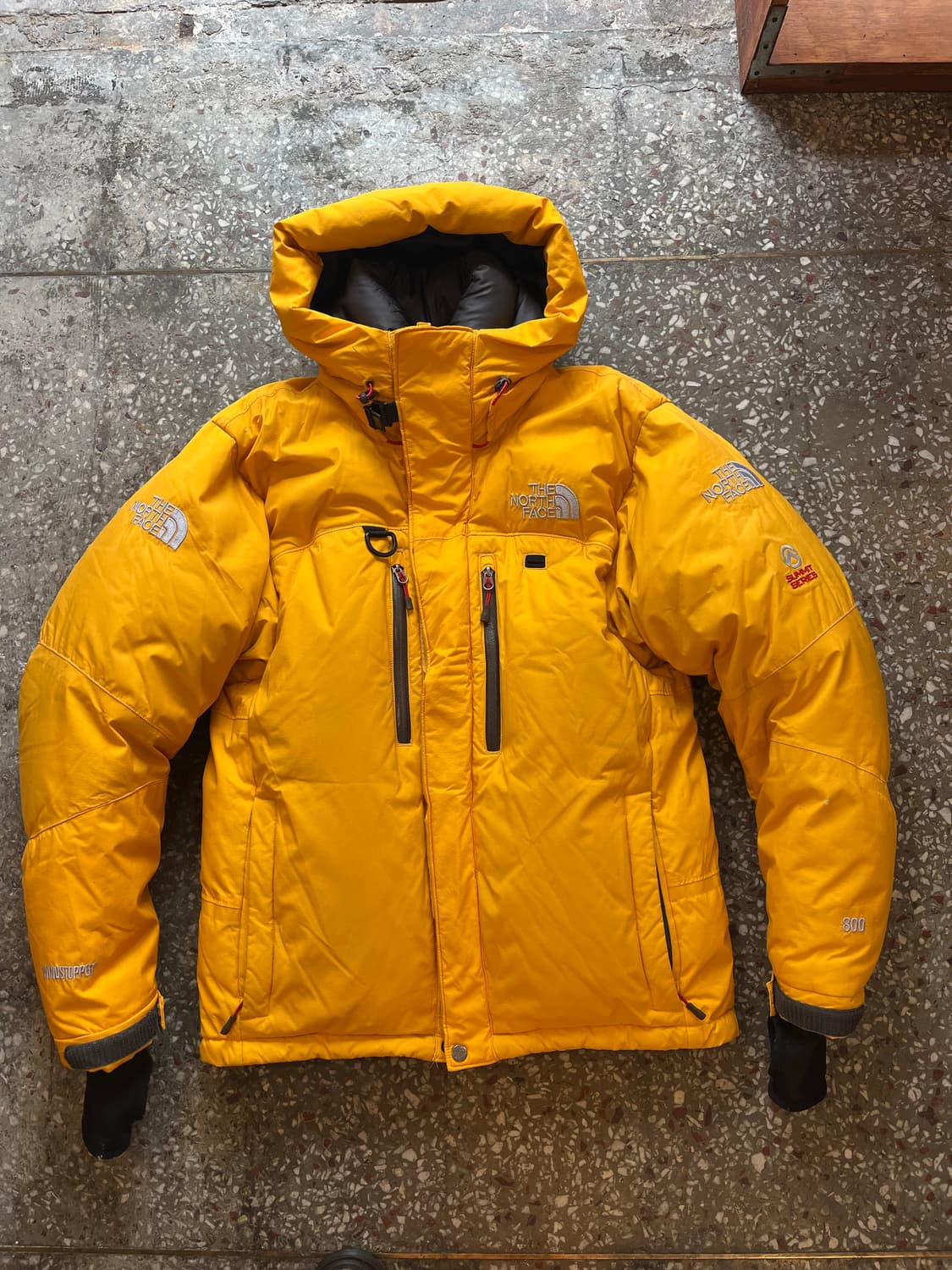 노스페이스 히말라야1 패딩 옐로우 상품이미지3