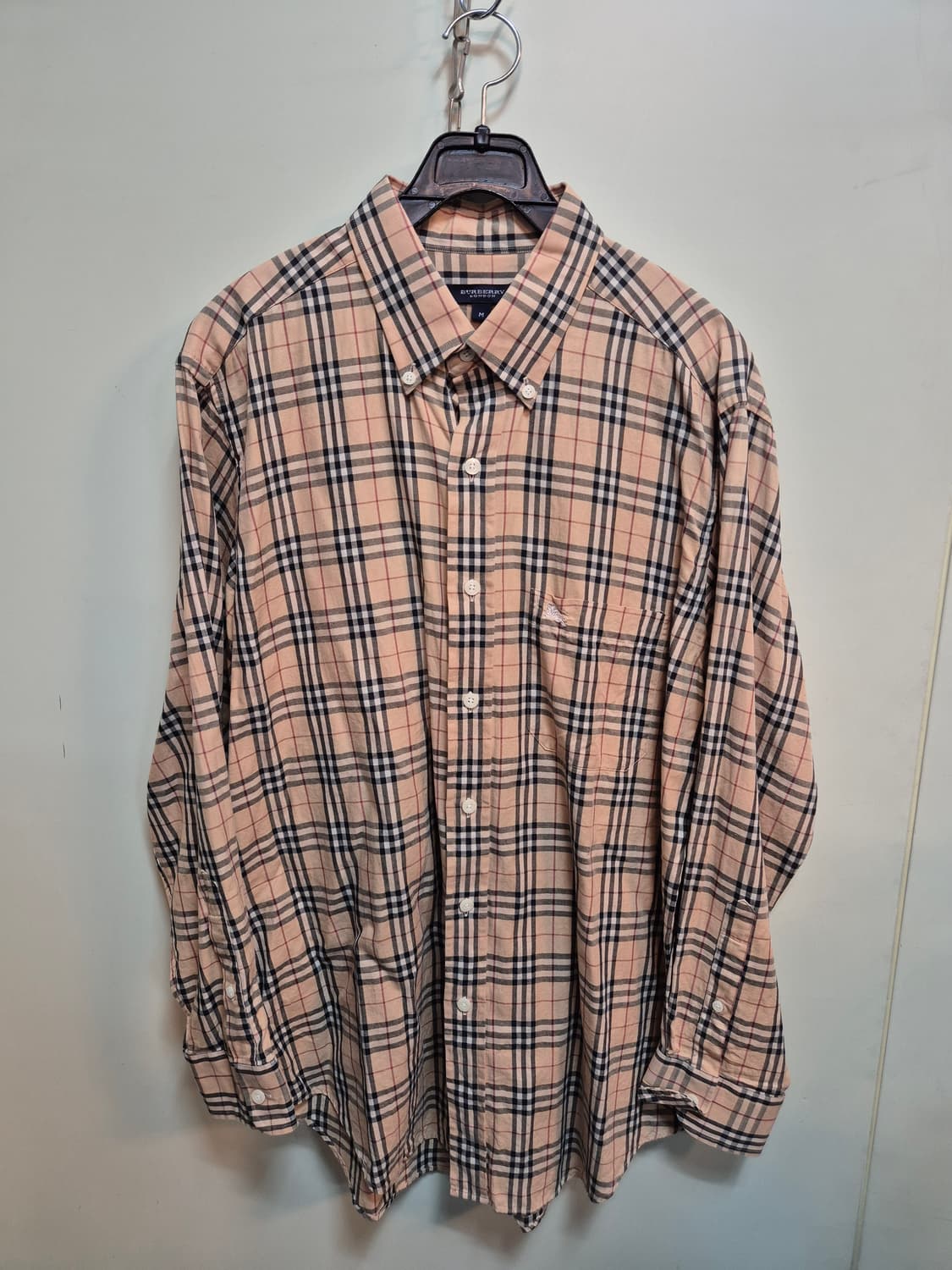 버버리 체크 셔츠 상품이미지1