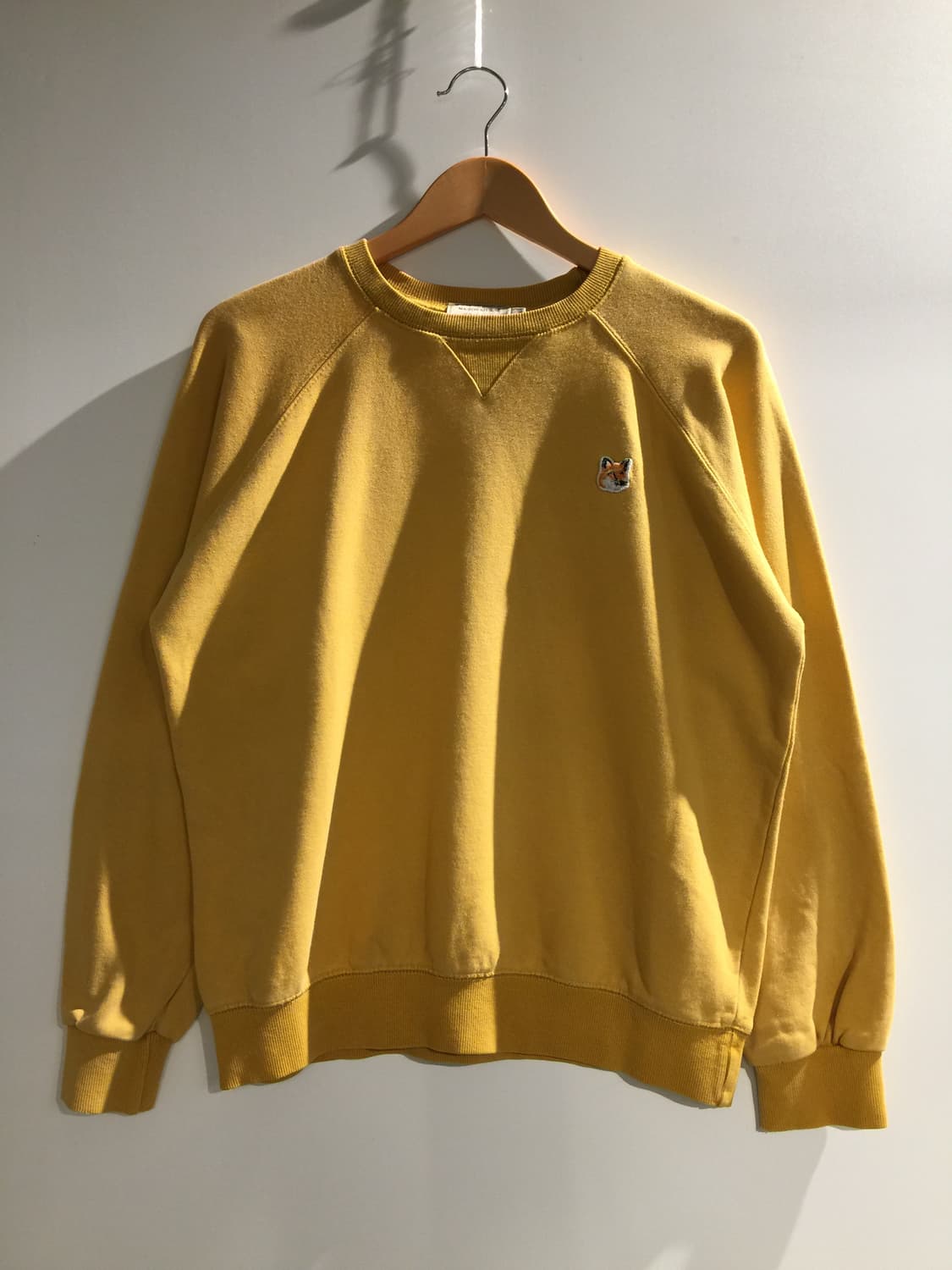 Maison Kitsuné 베이직 맨투맨 상품이미지1