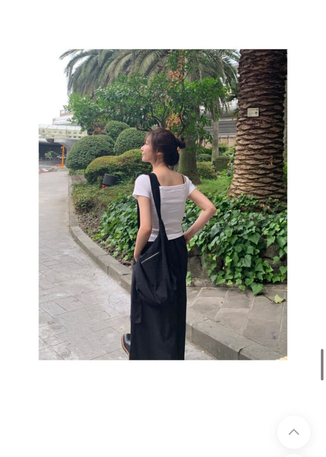 데일리쥬 볼브 숄더 백 상품이미지1