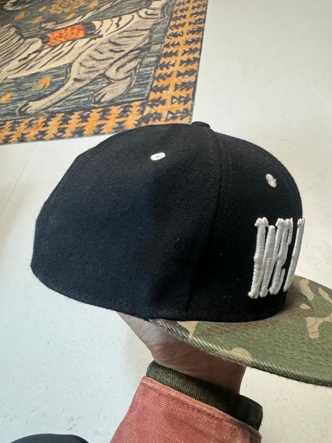 위아브로 블랙 카모 스냅백 뉴에라 모자 볼캡 상품이미지2