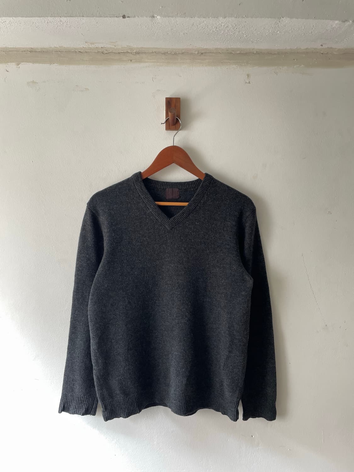 Vintage Takeo Kikuchi Wool V-Neck Knit 상품이미지2