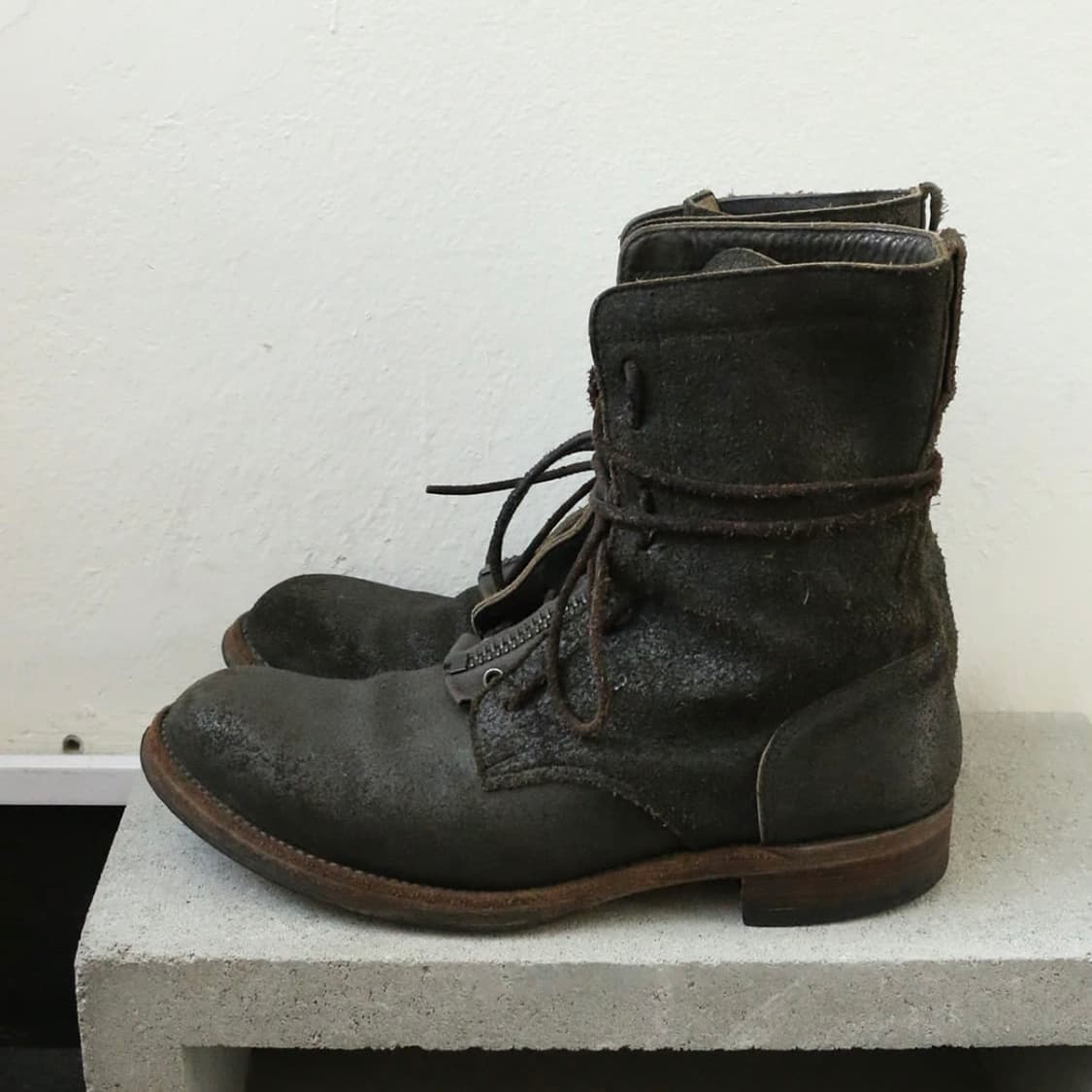 빈티지 스웨이드 컴뱃 부츠 상품이미지1