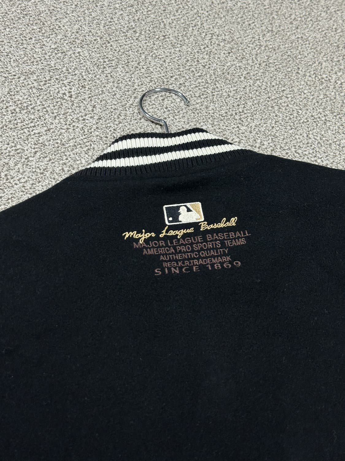 MLB 밀워키 브루어스 바시티자켓 M 상품이미지6