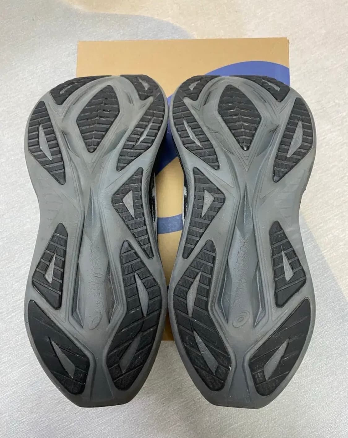 아식스 슈퍼블라스트 270 상품이미지4