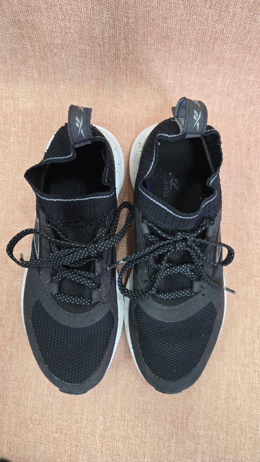 리복 런닝화 240mm 검정색 상품이미지2