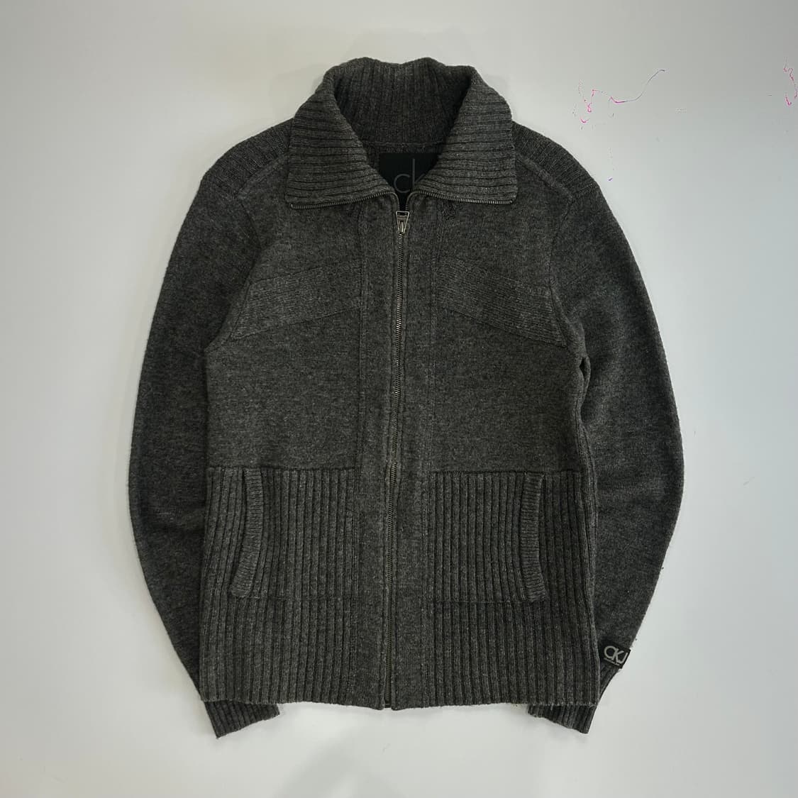 Calvin klein jeans 켈빈클라인 니트 차콜 집업 상품이미지3