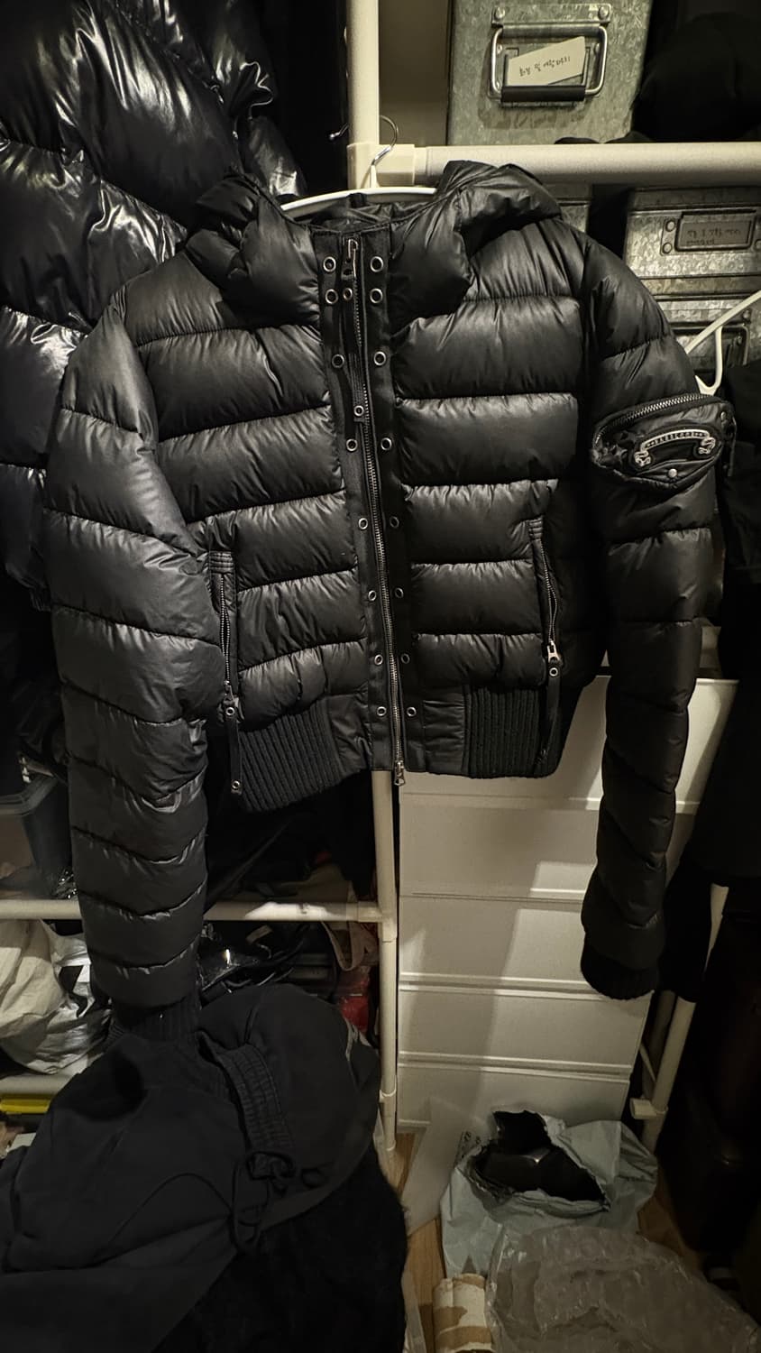 (S) 배드블러드 후드 숏 푸퍼 상품이미지1