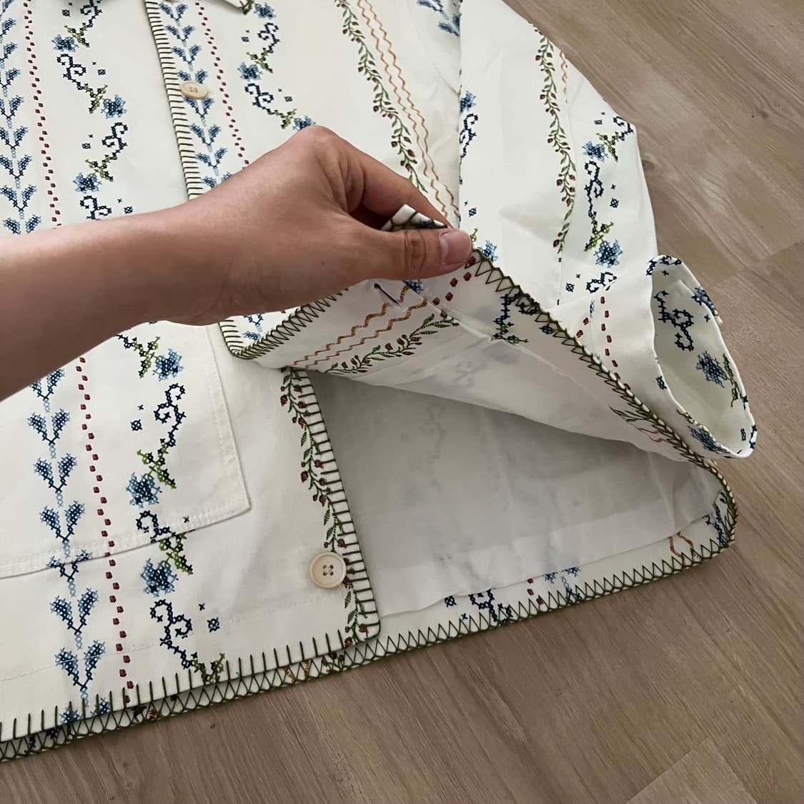 [ZARA] 자라 플로럴 자수 패턴 셔켓 상품이미지5