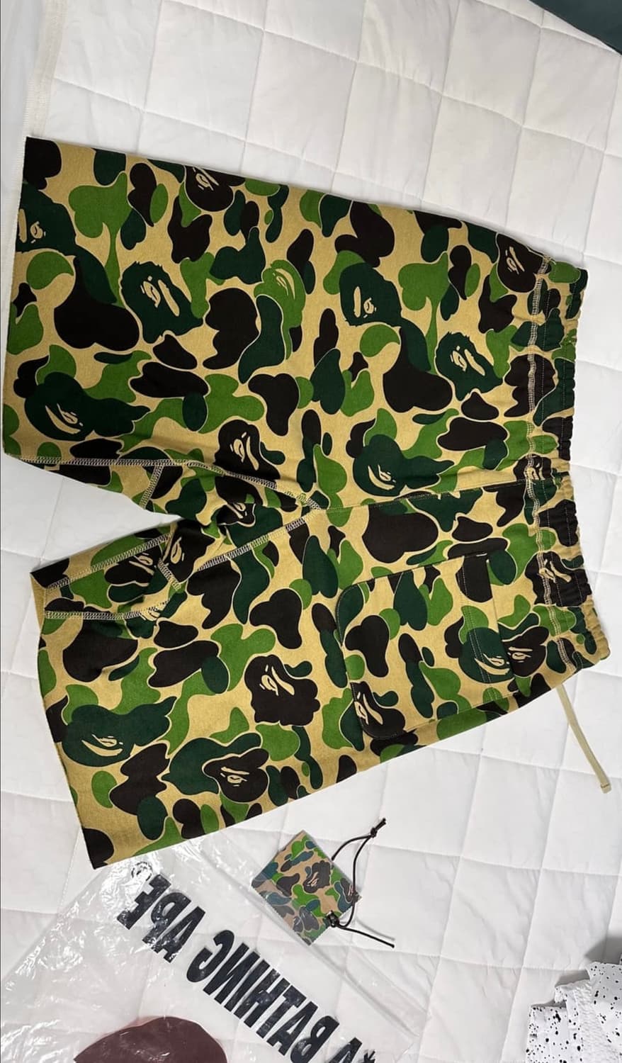 베이프 레드메이드 콜라보 카모 반바지 상품이미지3