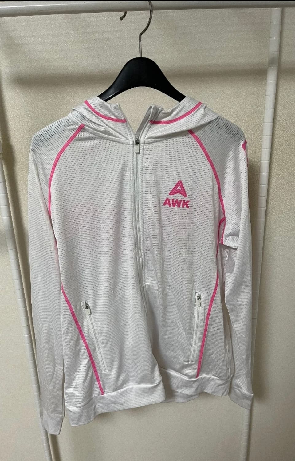 10월까지처분|핑크색 바람막이 상품이미지1