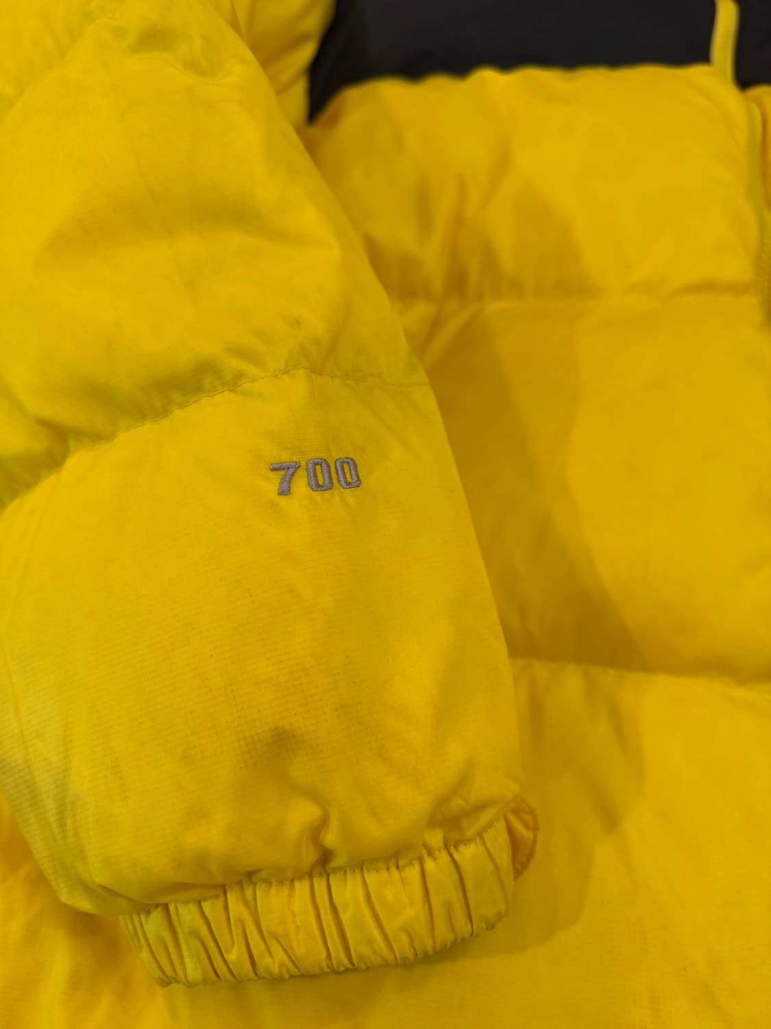 노스페이스 700필 1996 레트로 눕시 구스다운 옐로우 상품이미지3