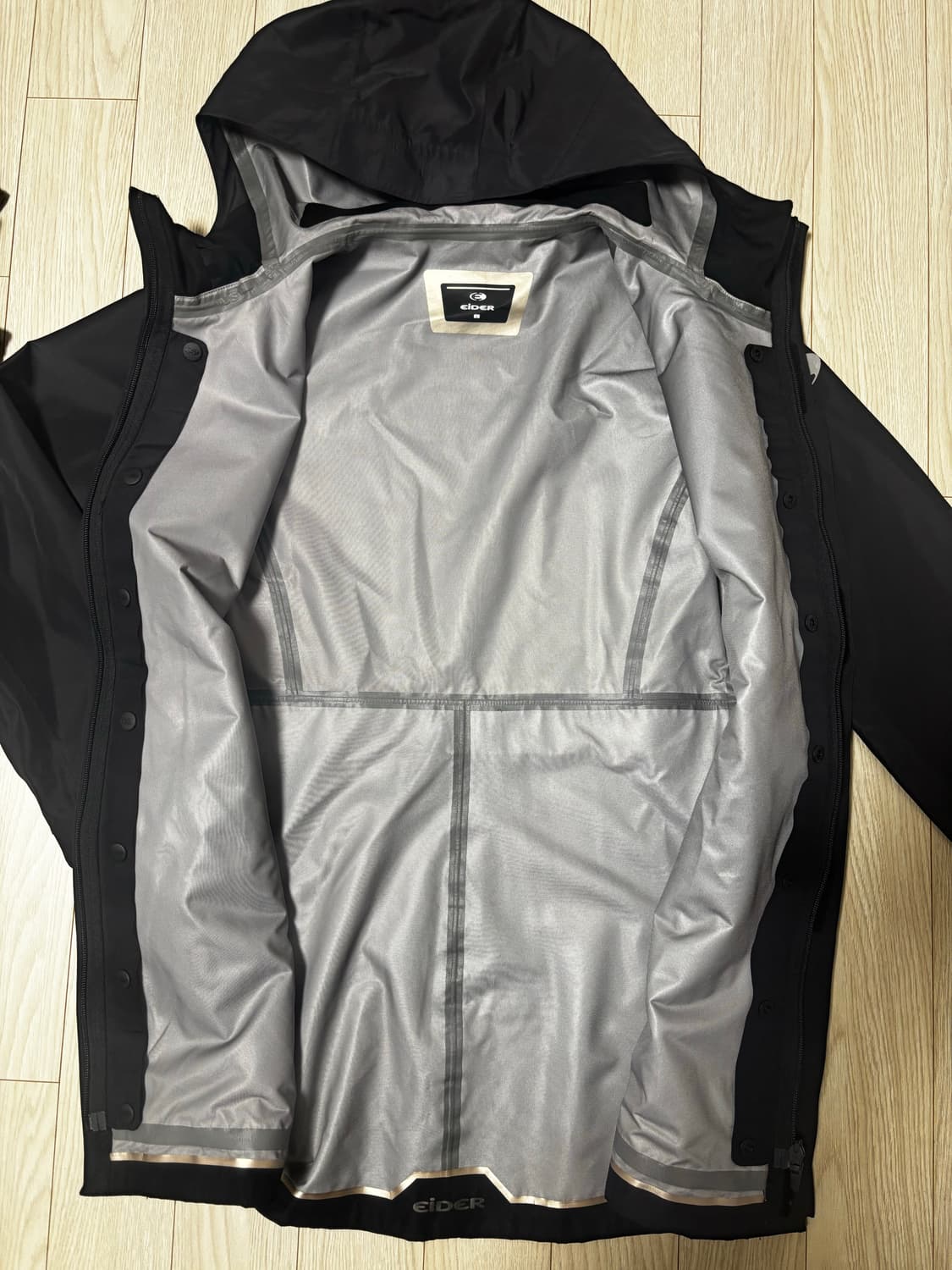 아이더 CASTO 여성 3IN1 바람막이 초방수자켓 상품이미지4