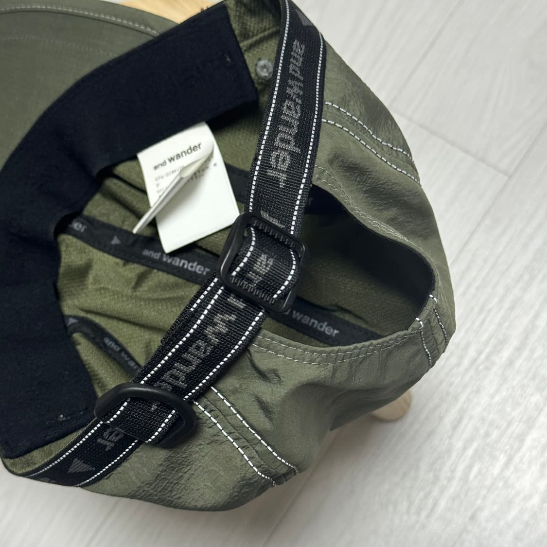 앤드원더 and wander JQ 테이프 캡 카키 상품이미지7