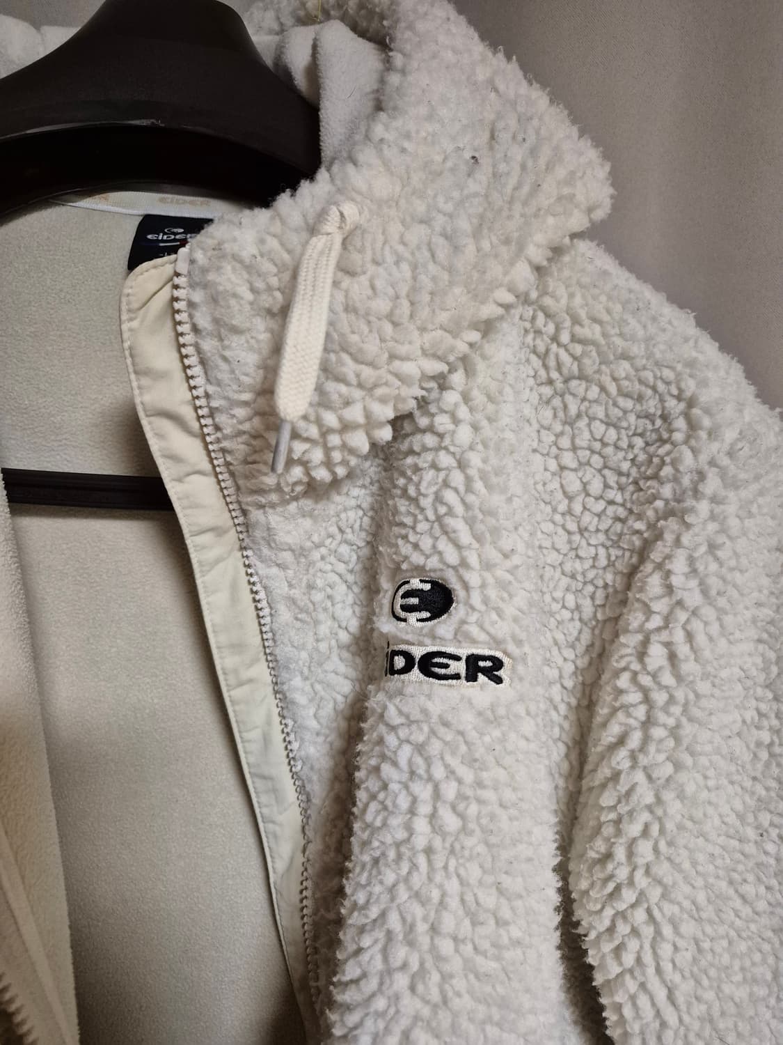 아이더 뽀글이 후리스 L 상품이미지3