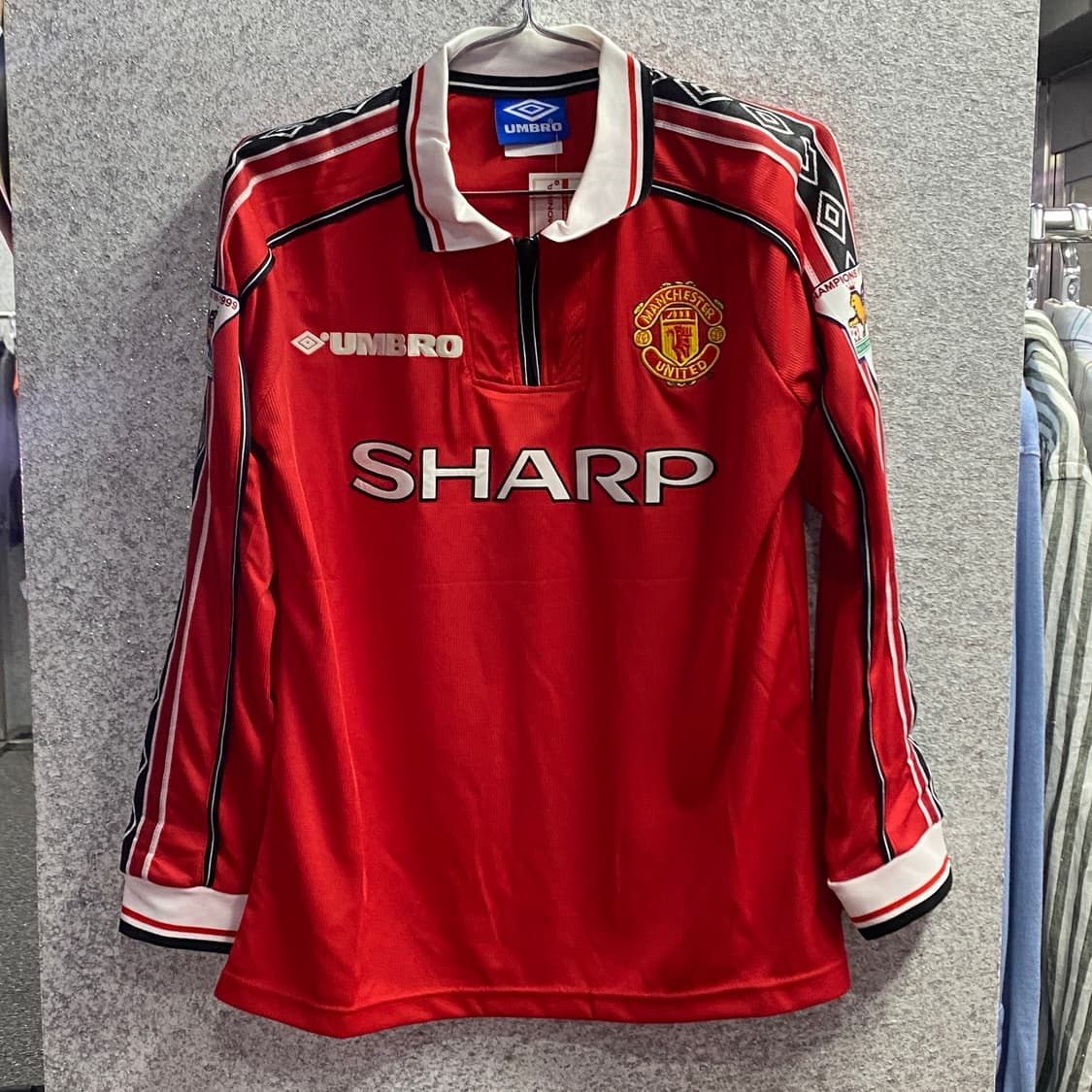 엄브로 맨체스터 유나이티드 베컴 축구져지 B4402 상품이미지2