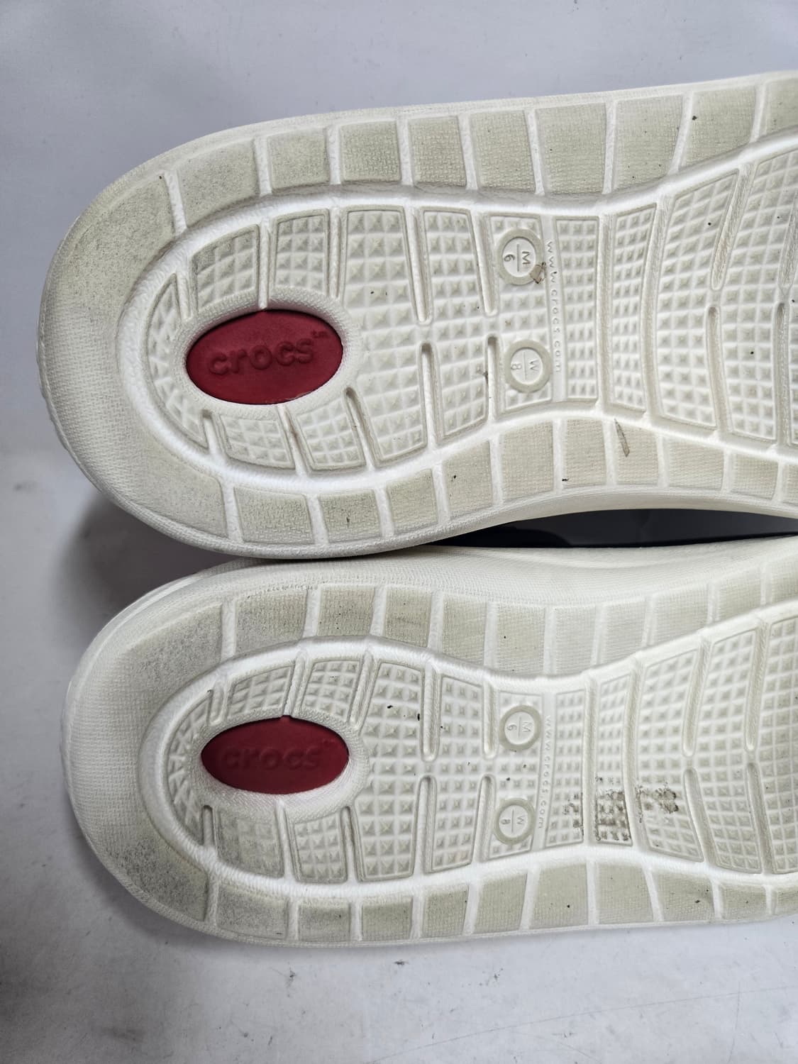 크록스 라이트라이드 클로그 네이비/레드 M6W8 250 상품이미지7