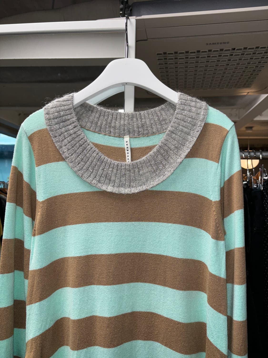 스나오 쿠와하라 스트라이프 니트 상품이미지3