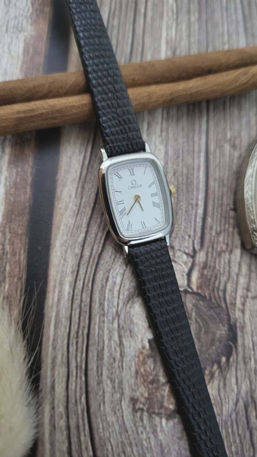 [연말세일]정품 오메가 드빌 미니멀 로만 쿼츠시계 상품이미지3