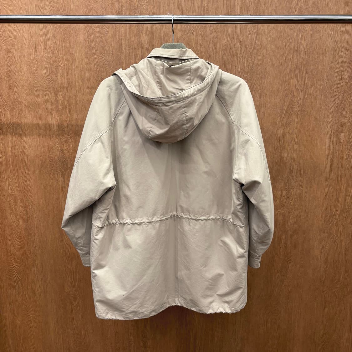 버버리 하이넥 야상 자켓 드로우 스트링 안감 탈부착 디테일 루즈핏 베이지 상품이미지3