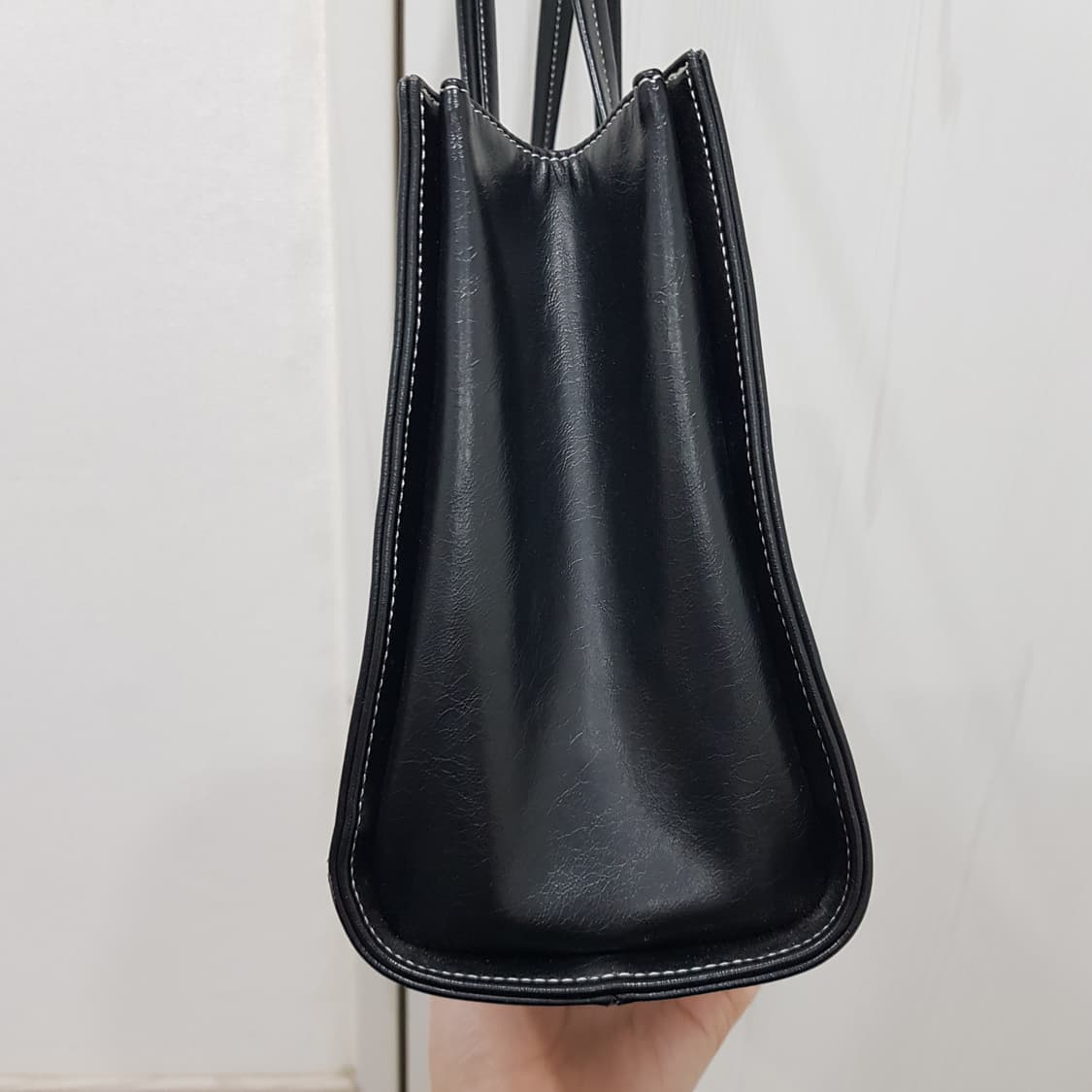 스탠드오일 오블롱백 스티치 블랙 상품이미지5