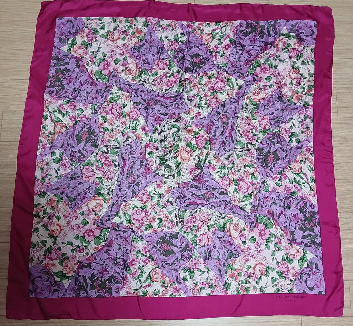 JEAN LOUIS SCHERRER 실크스카프  상품이미지1