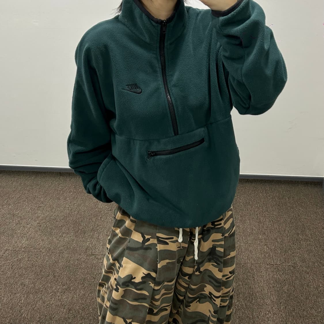 Nike 나이키 블랙 로고 딥그린 반집업 후리스 상품이미지2