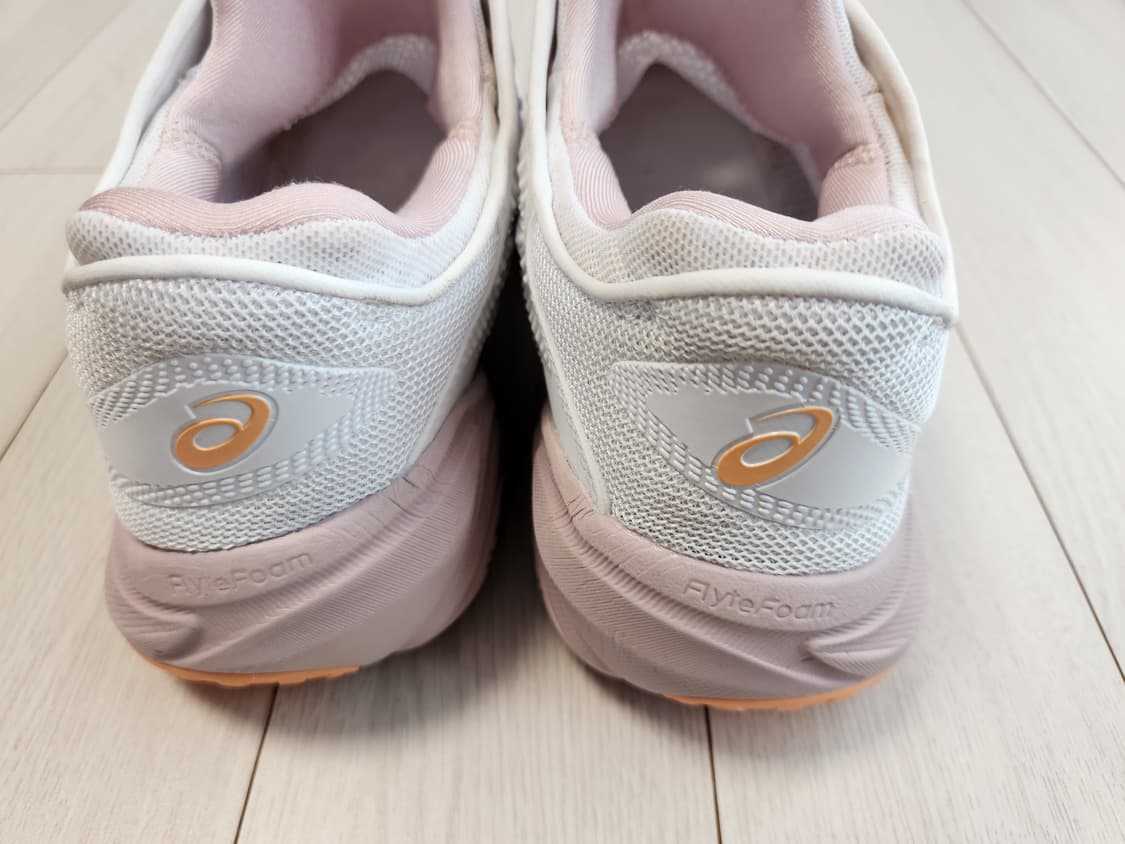 아식스 코트FF3 테니스화 올코트 클레이 사이즈250

거의 새거상태 오 상품이미지2