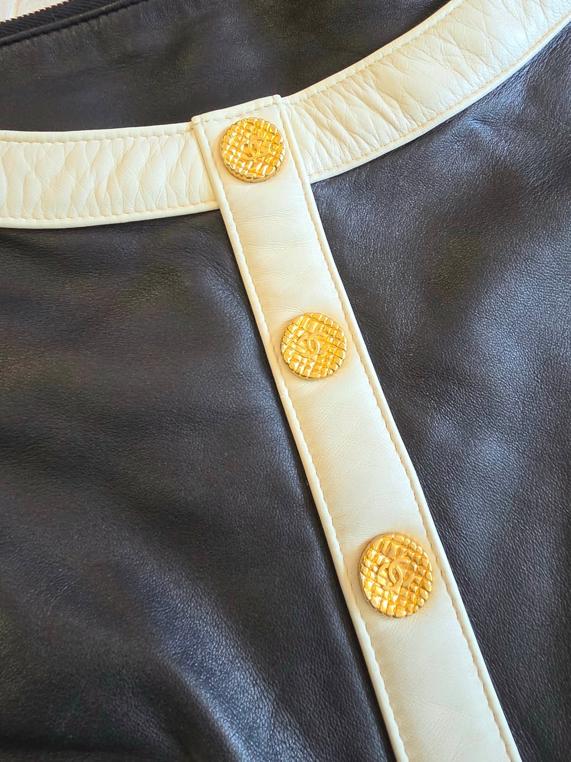 샤넬 걸백 상품이미지4