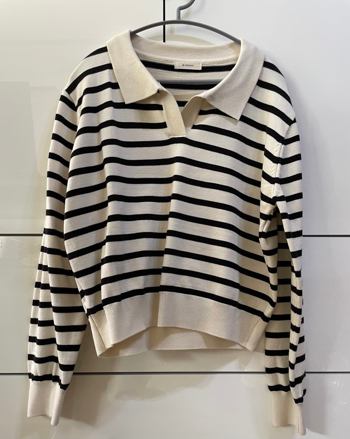 (미착용) 98도씨 멜로우 스트라이프 카라 니트 봄 가을옷 상품이미지2