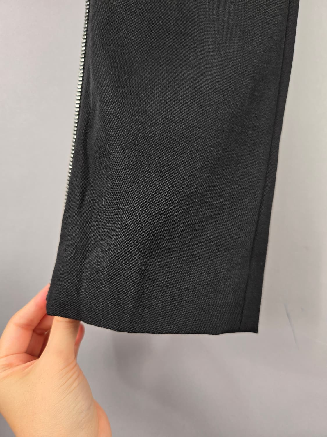 지방시 여성 울 100% 옆 지퍼 라인 슬랙스 34 바지 정품 상품이미지5