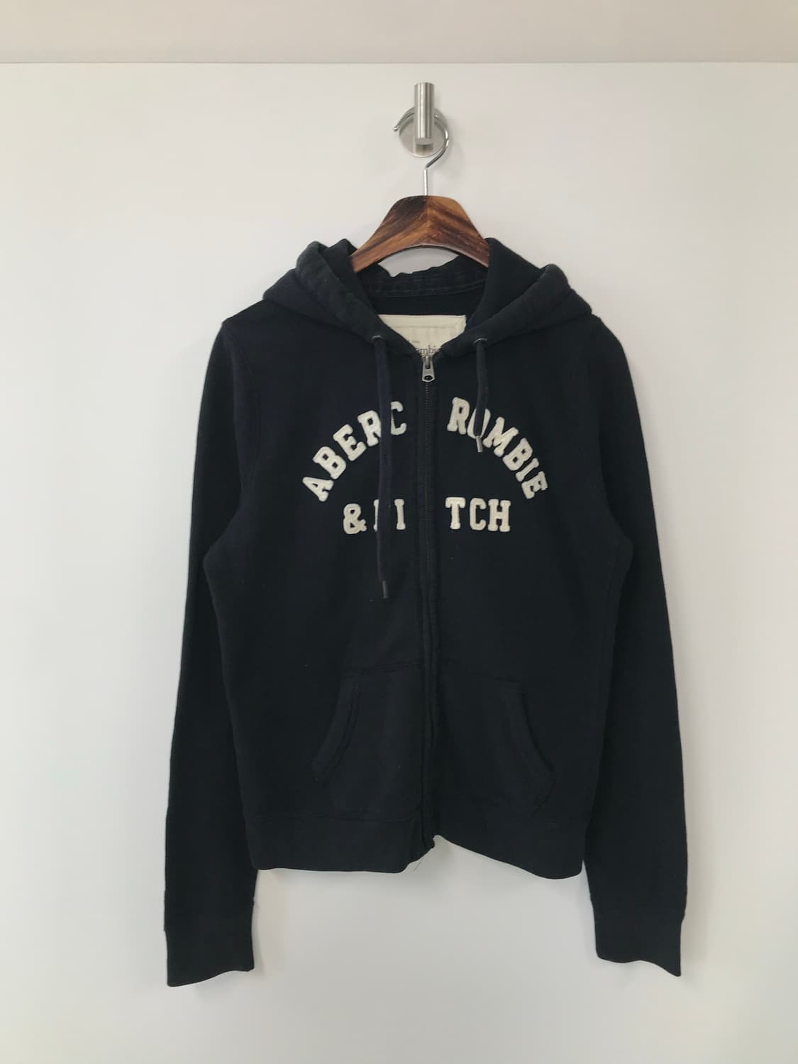 아베크롬비 y2k 와투케 네이비 딱붙 후드집업 상품이미지2