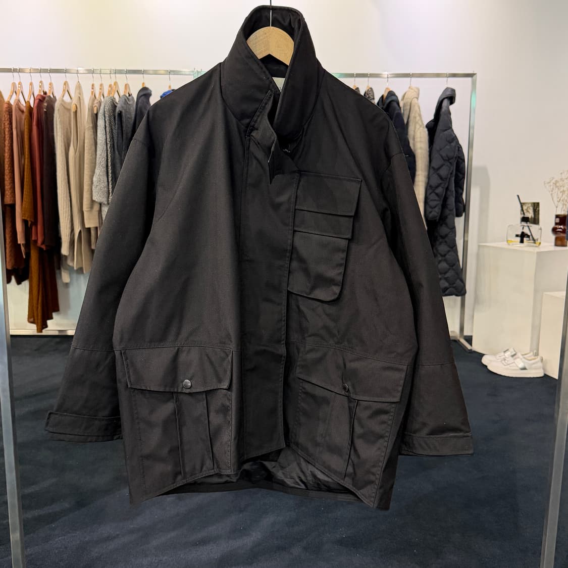 [M] 커스텀멜로우 오버핏 블랙 쉘 자켓 상품이미지1