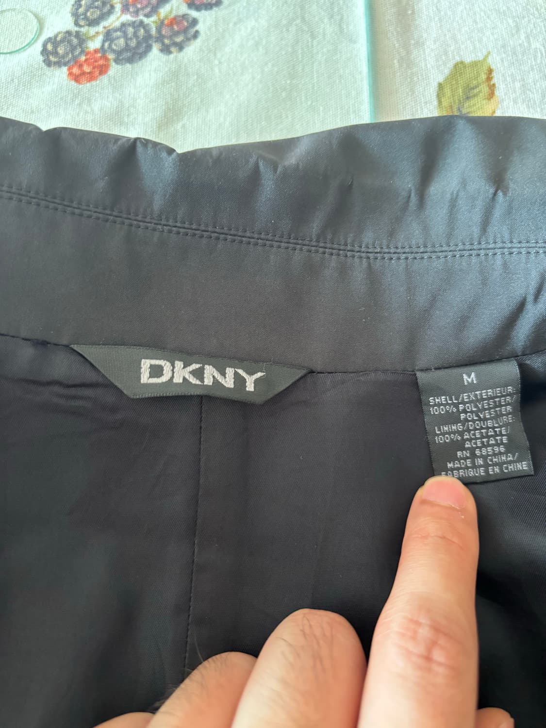Dkny 코트 팔아요 상품이미지1