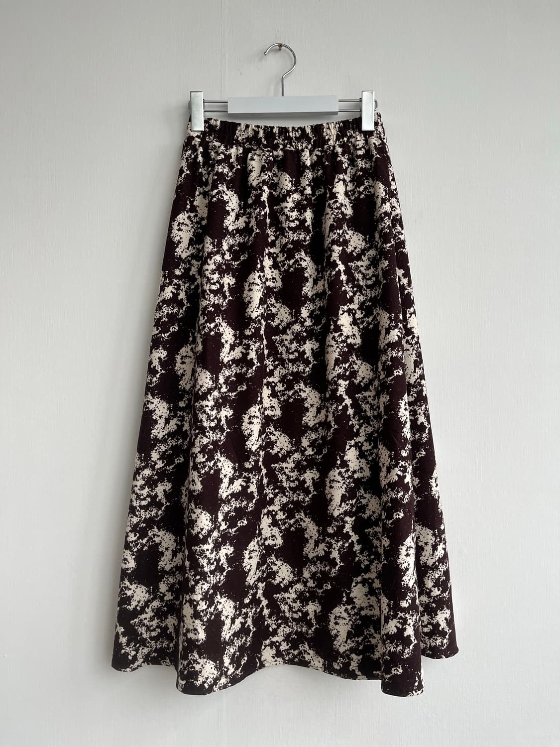 브라운 마블 패턴 롱 스커트 상품이미지1