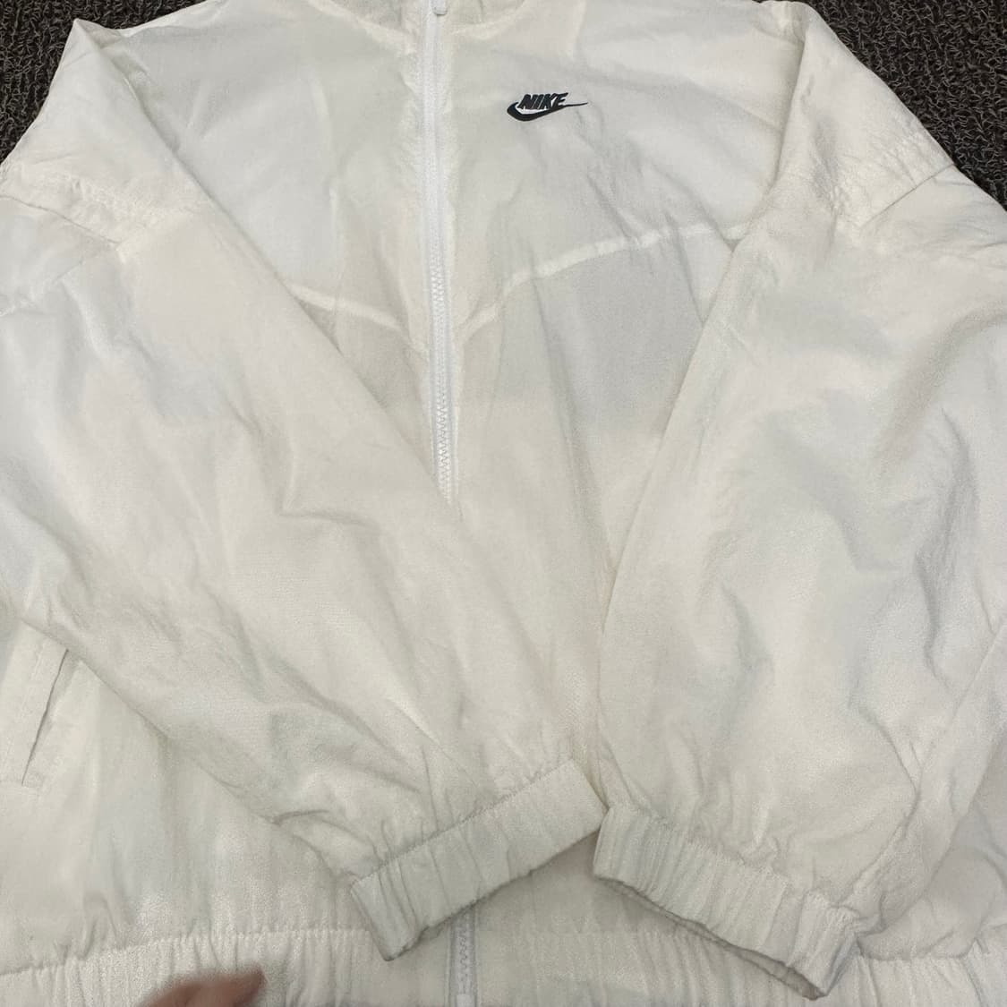 NIKE 나이키 윈드러너 여성 우븐 바람막이 자켓 아이보리 M 상품이미지5