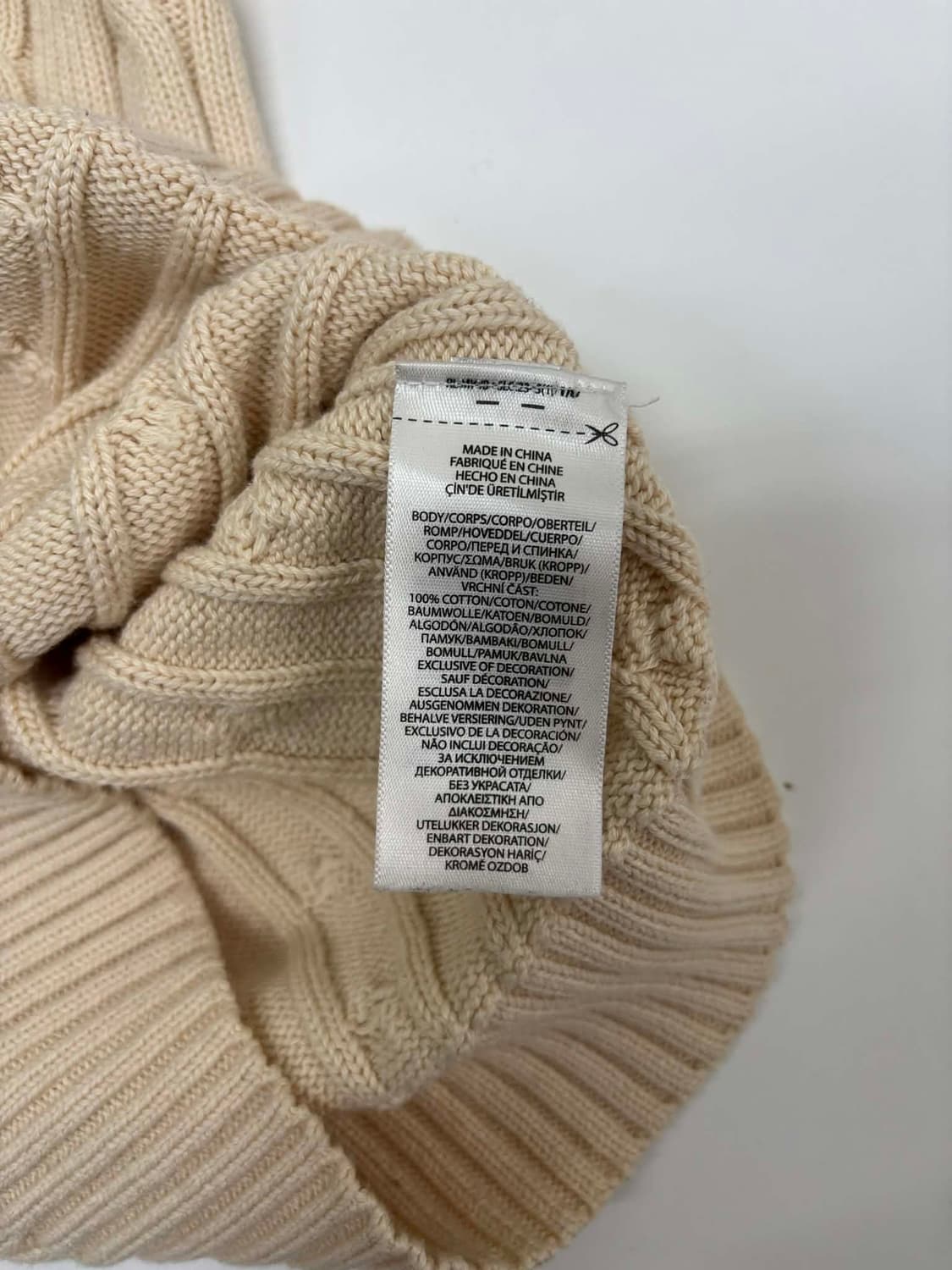 폴로 랄프로렌 신형 라벨 아이보리 걸즈 케이블 브이넥 니트(S) 상품이미지5