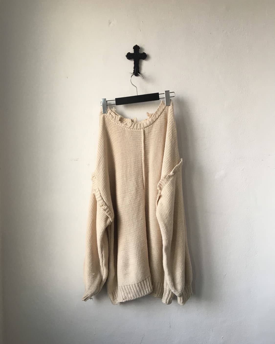 Grunge point knit cardigan 상품이미지3