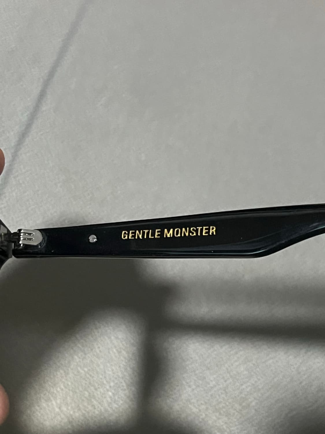 젠틀몬스터 릴리트 01 단품 상품이미지2