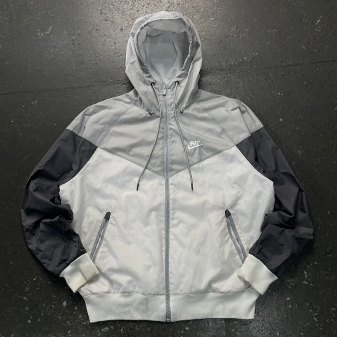 100 나이키 윈드러너 바람막이 상품이미지1