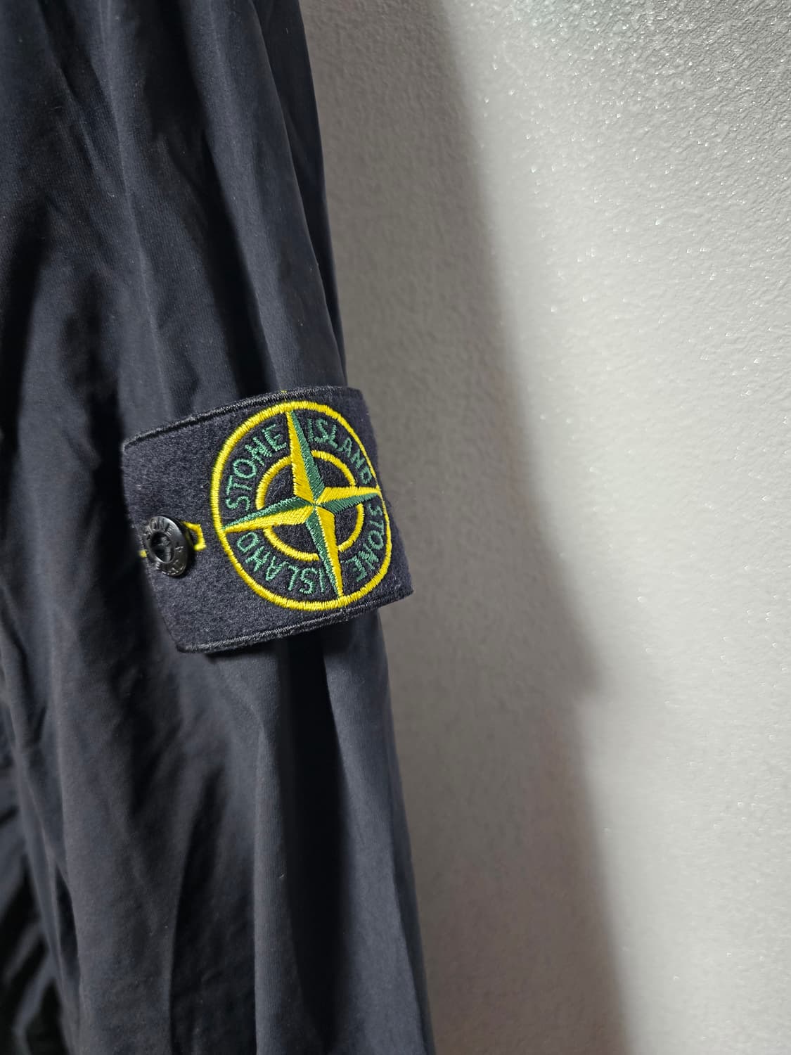 스톤아일랜드 스킨터치 나일론 자켓 상품이미지3