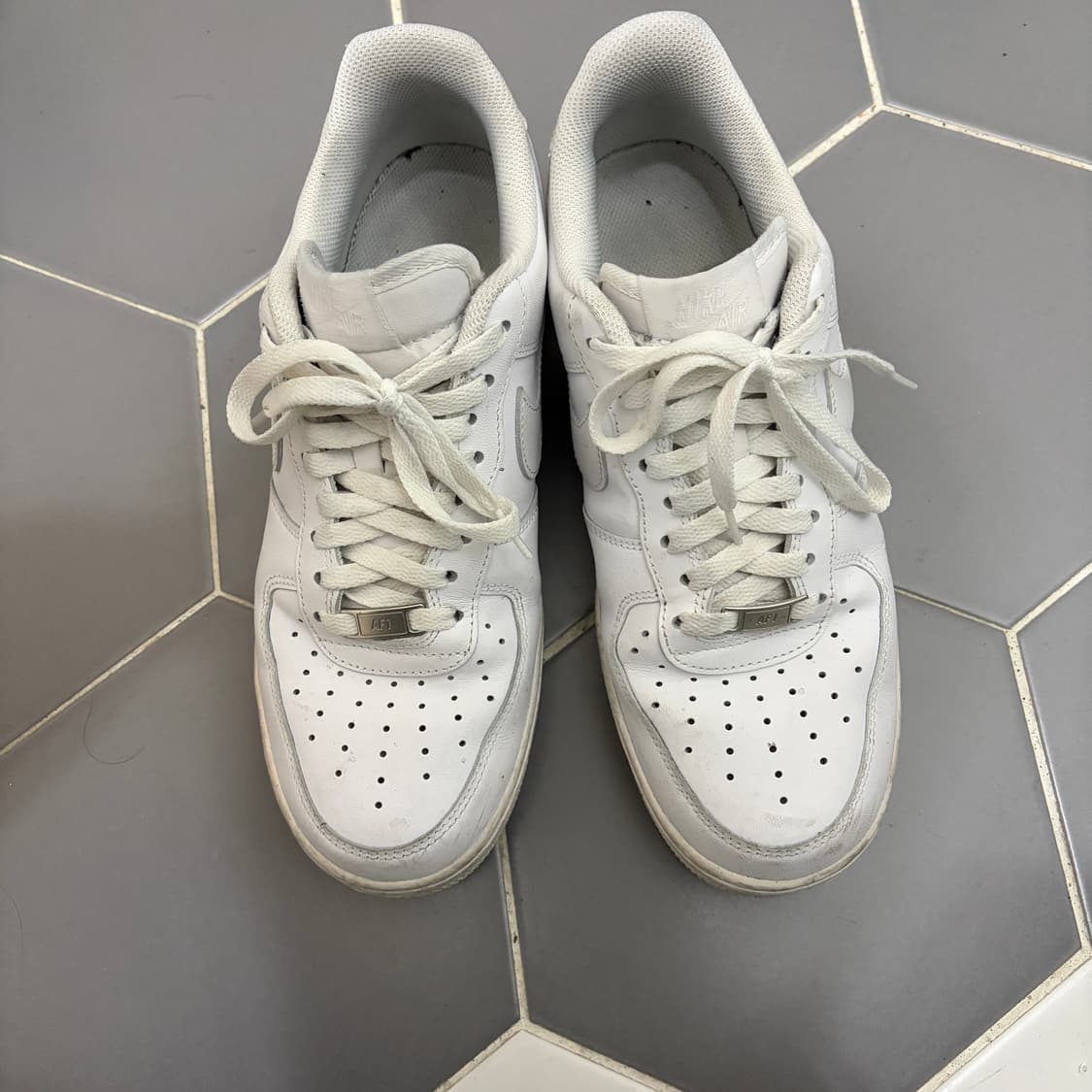 나이키 에어포스 1 '07 로우 화이트 270사이즈 상품이미지1