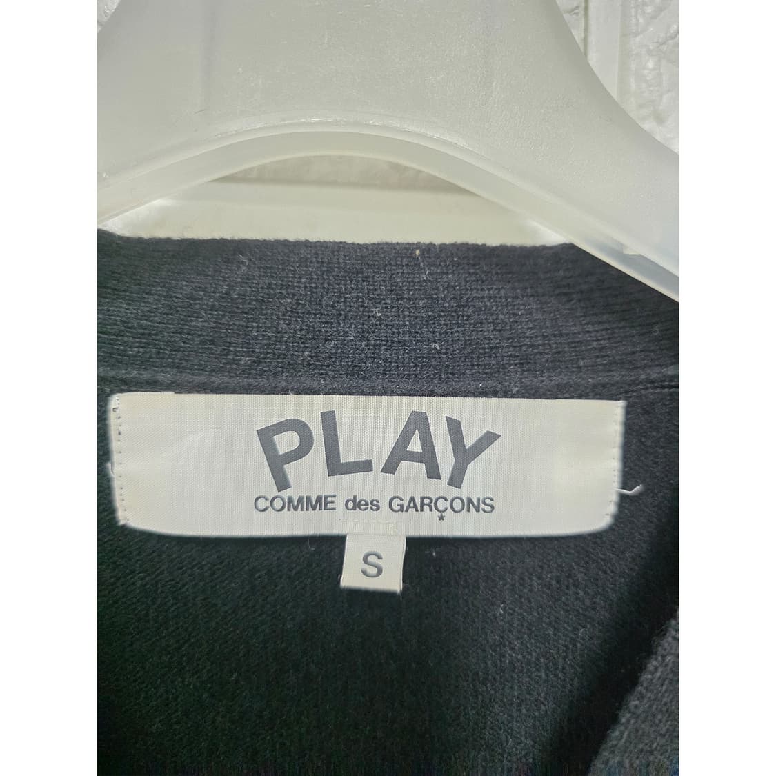 택포// 꼼데가르송 PLAY 블랙 가디건 S-M 상품이미지2