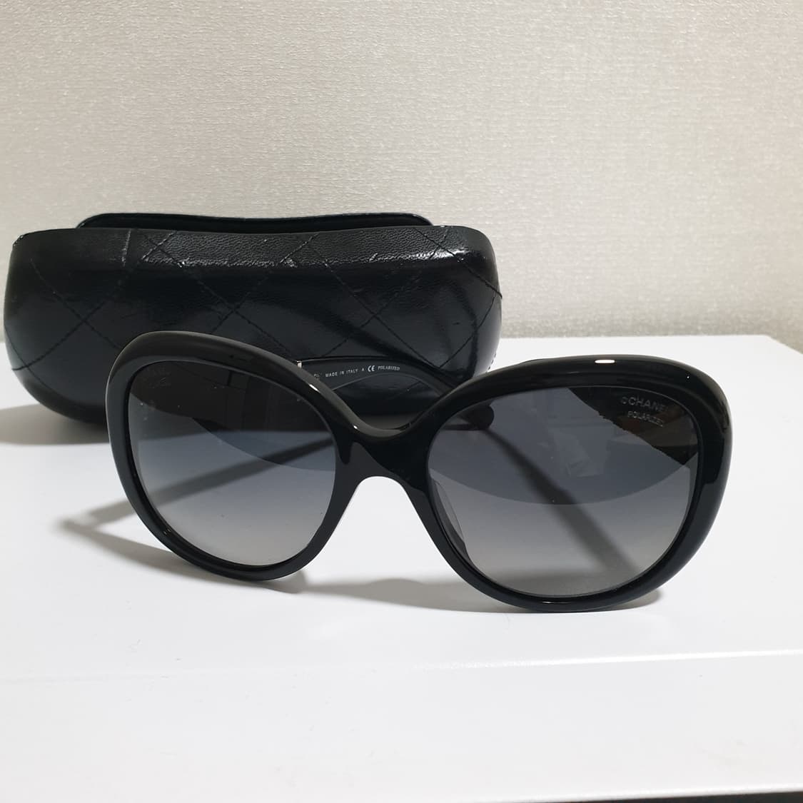 샤넬 빈티지 블랙 스웨이드 선글라스 상품이미지4