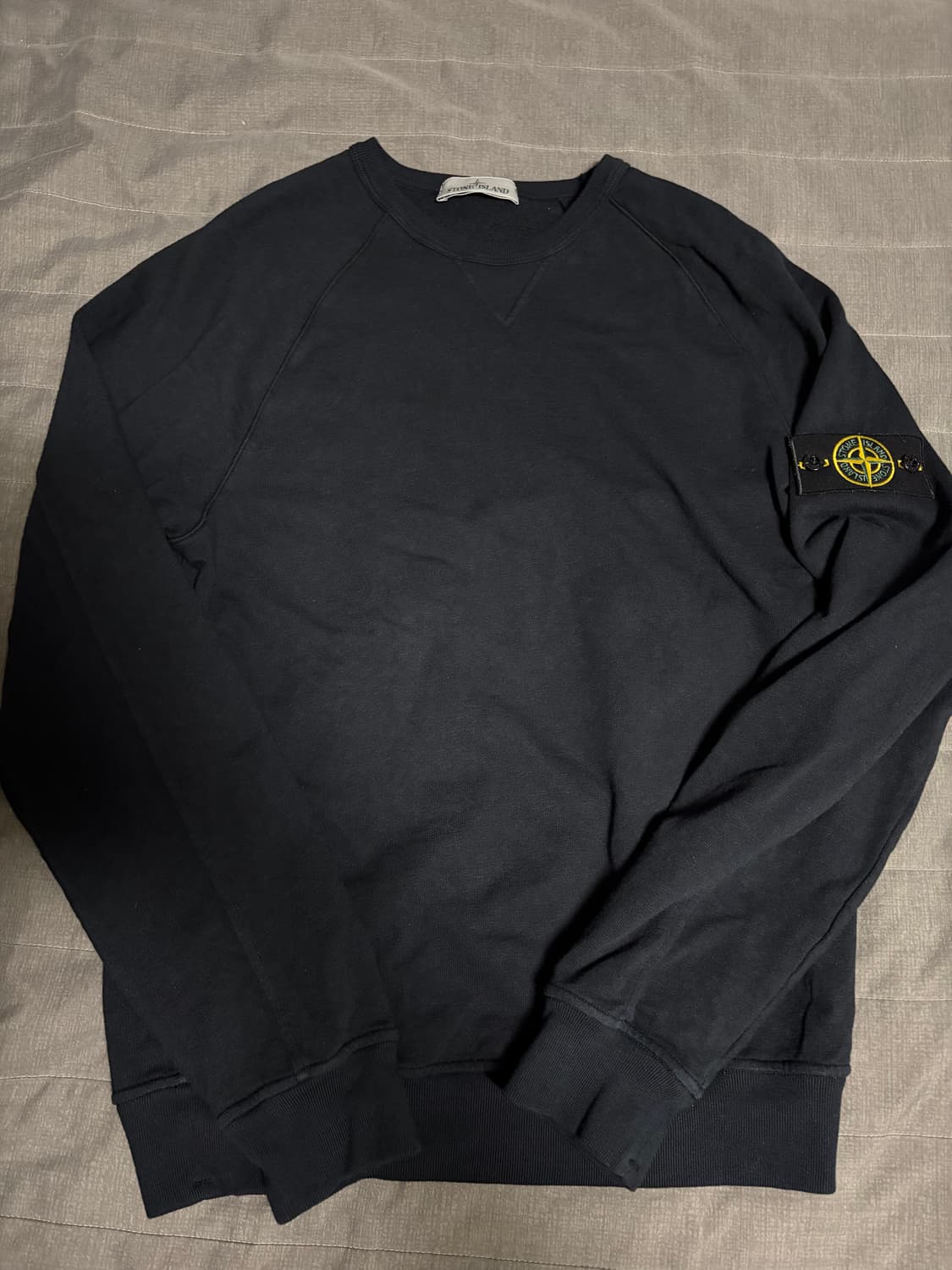 정품)상태좋은 스톤아일랜드 맨투맨 M 판매 상품이미지1