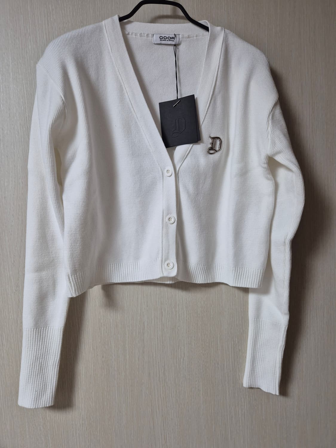(새제품) 오도어 본 가디건 화이트 상품이미지3
