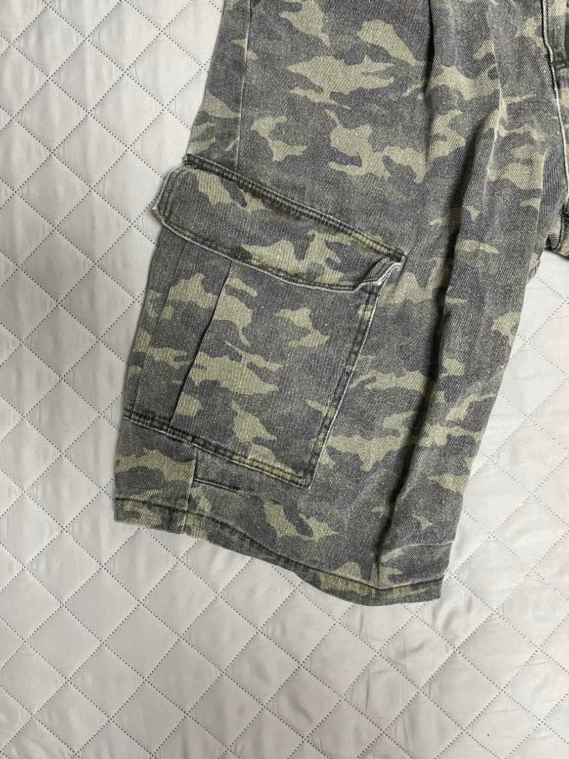 어반드레스 사이드 빅 데님 쇼츠 카모 상품이미지2