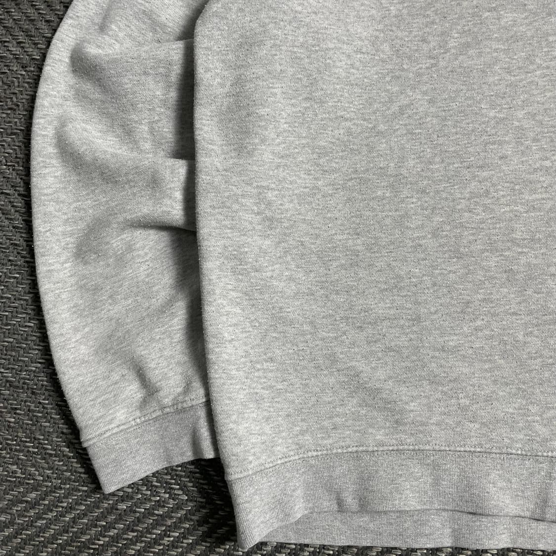 나이키 NSW 자수 로고 크루넥 긴팔 티셔츠o 4811 상품이미지4