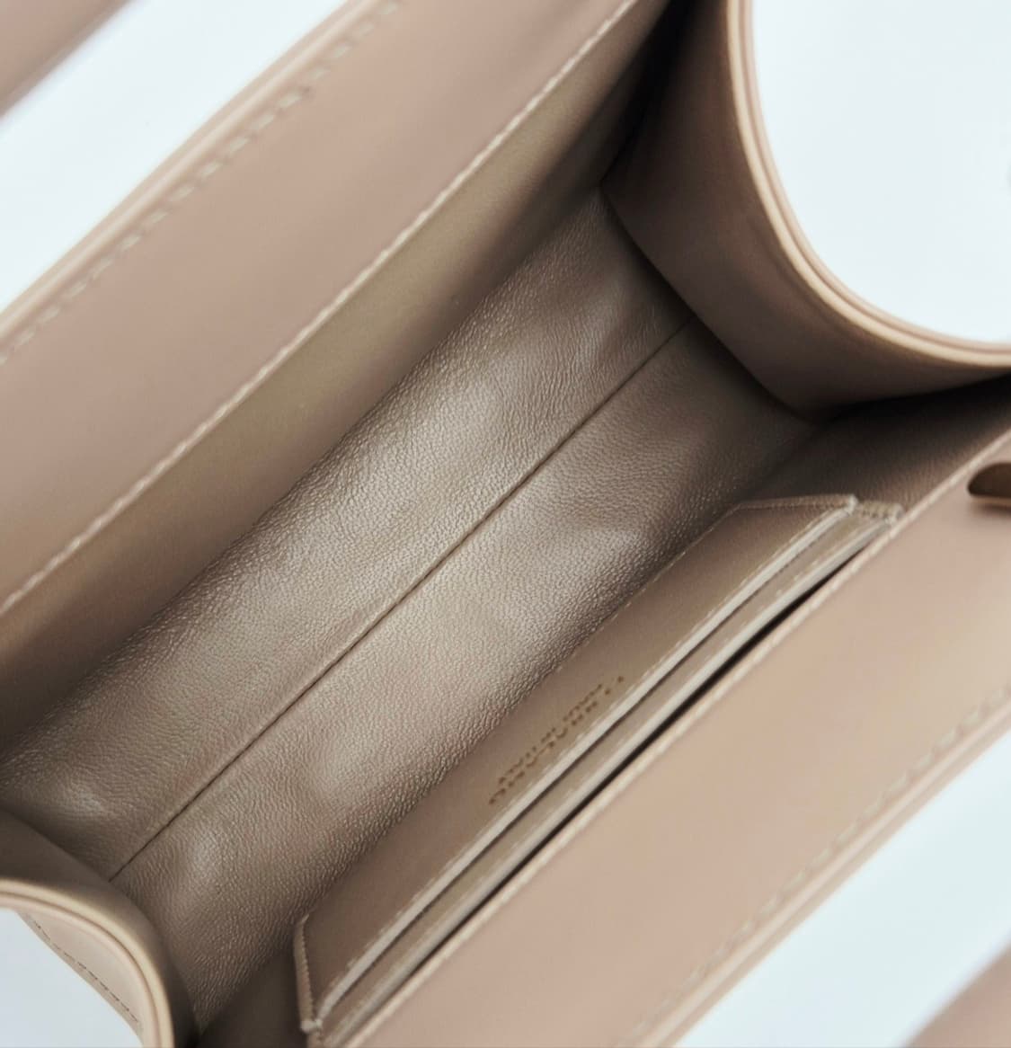 살바토레 페레가모 미니 완다 탑핸들 토트겸 숄더백 상품이미지10