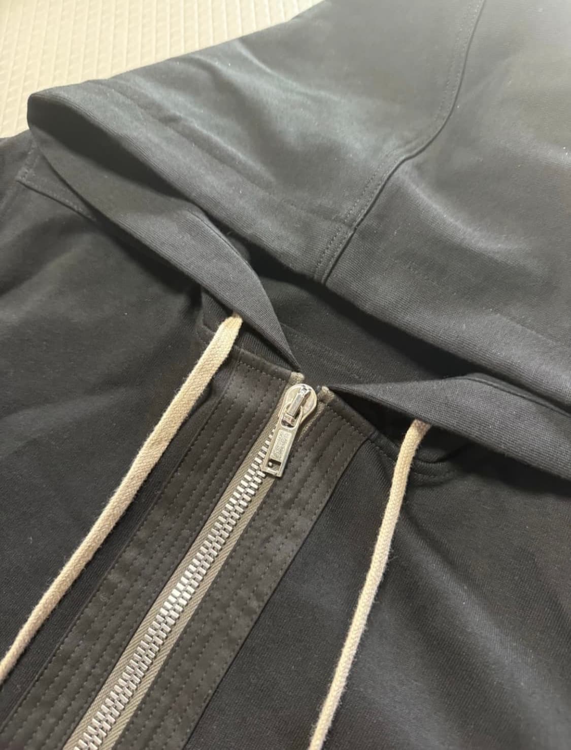 릭오웬스 22fw 롱 후드집업 상품이미지3